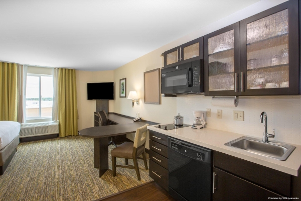 Hotel Candlewood Suites OMAHA - MILLARD AREA (Omaha)
